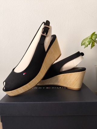 SANDALIAS CUÑA TOMMY HILFIGER. NUEVAS!