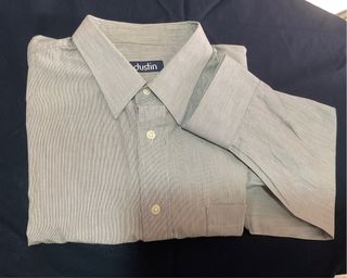 Camisa talla grande dustin