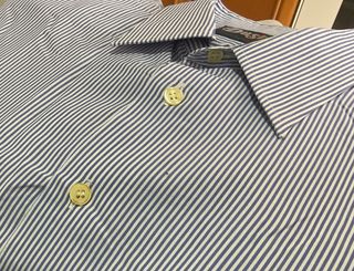 Camisa talla grande dustin