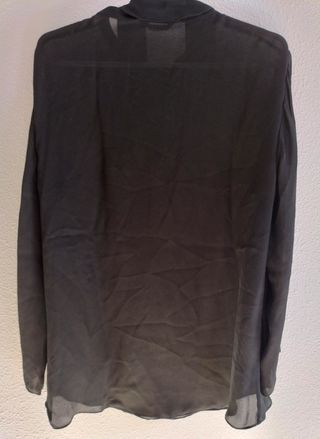 Blusa negra