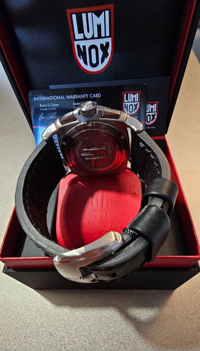 Luminox-P38 Lighting