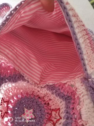 bolso bandolera mándala rayas rosa ganchillo