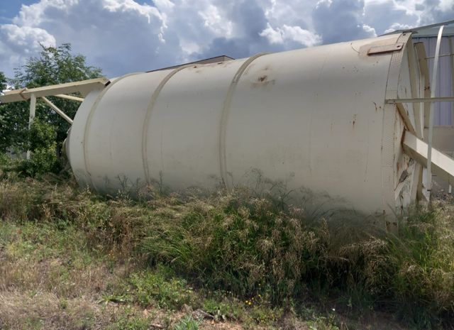 SILO DE CEMENTO, CAL,