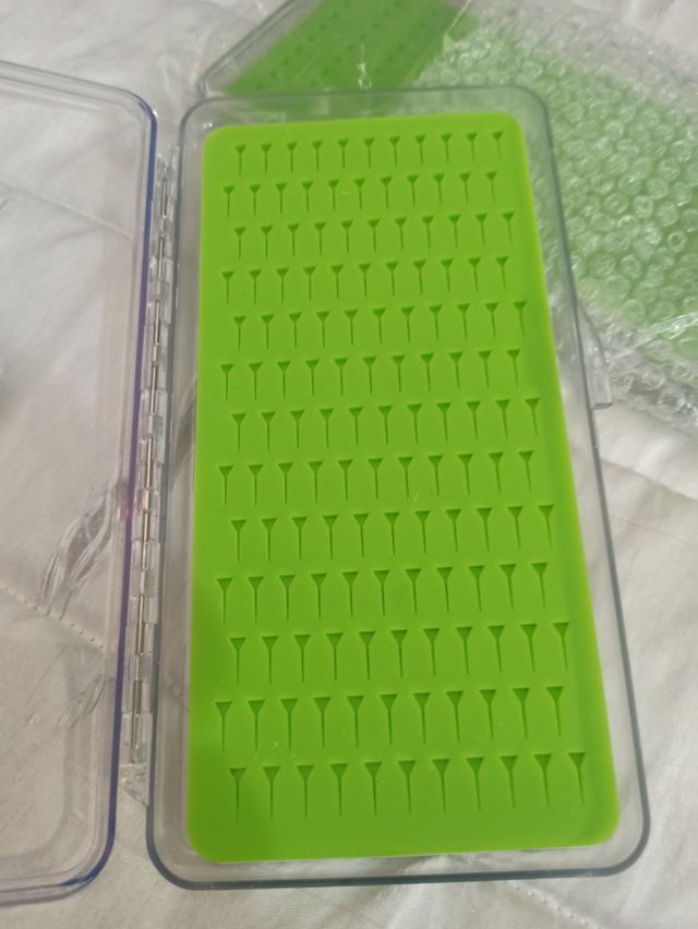 Cajas para ninfas y perdigones