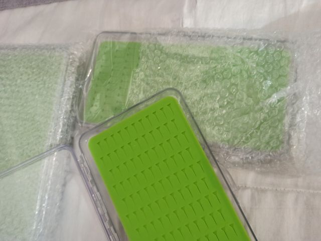 Cajas para ninfas y perdigones