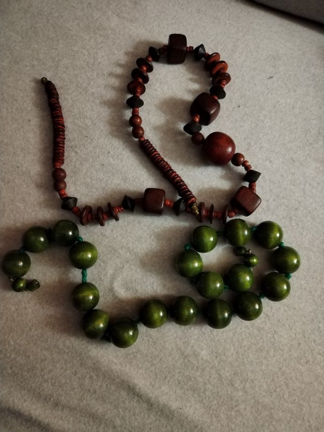 Collane fantasia in legno