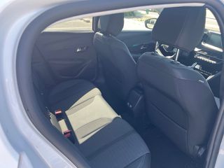 Peugeot 208 2023