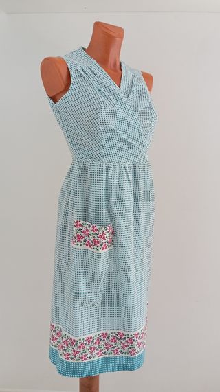 Vestido vintage wrap. Delantal Nuevo