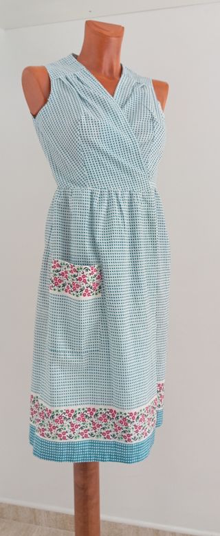 Vestido vintage wrap. Delantal Nuevo