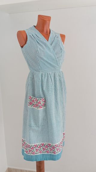 Vestido vintage wrap. Delantal Nuevo