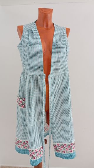 Vestido vintage wrap. Delantal Nuevo