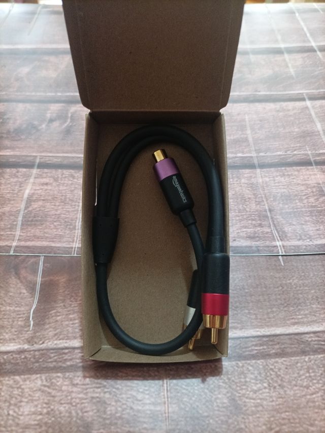 Adaptador RCA en Y, 1 Hembra a 2 Machos