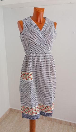 Vestido vintage wrap. Delantal.Nuevo.