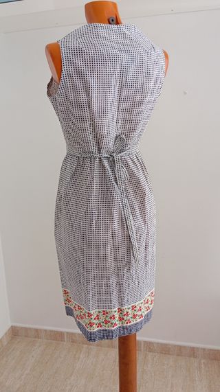 Vestido vintage wrap. Delantal.Nuevo.