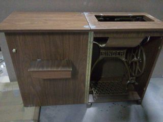 MÁQUINA DE COSER ANTIGUA DE 1914