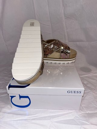 Sandalias de verano Guess