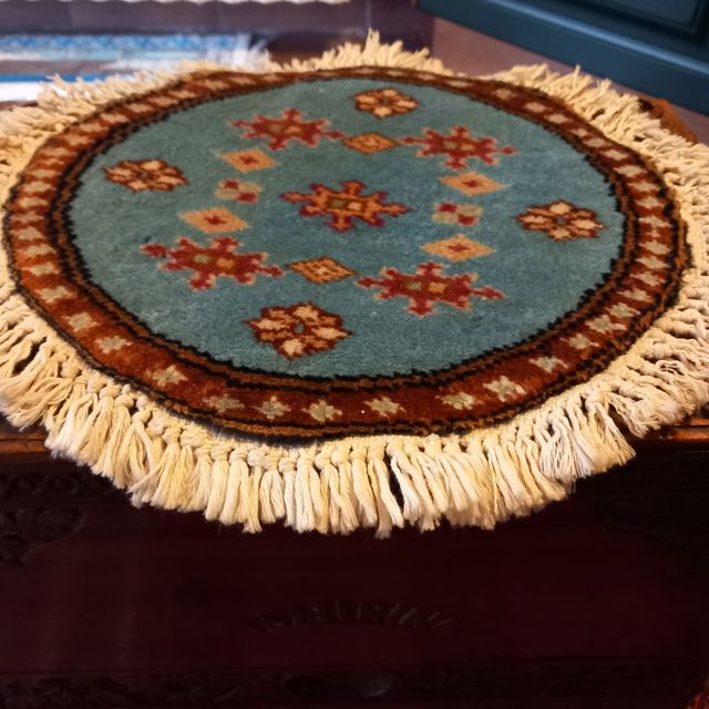 Tappetino persiano tondo