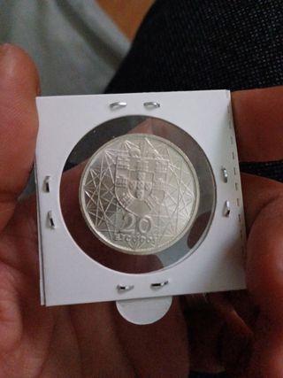 Moneda de plata 20 escudos portugal