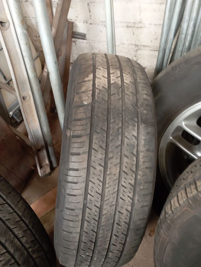 Llantas land Rover 235/70/r17
