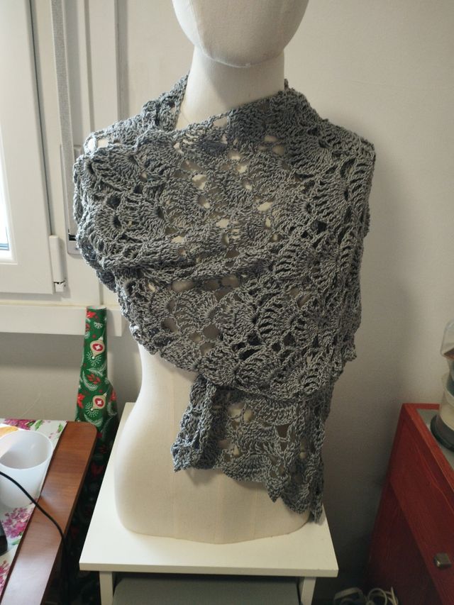 Stola Silver Grey fatto a mano