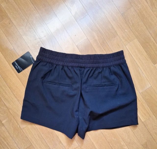 short zara negro
