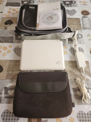 PORTATIL ASUS EEE PC901. EXTRAS.