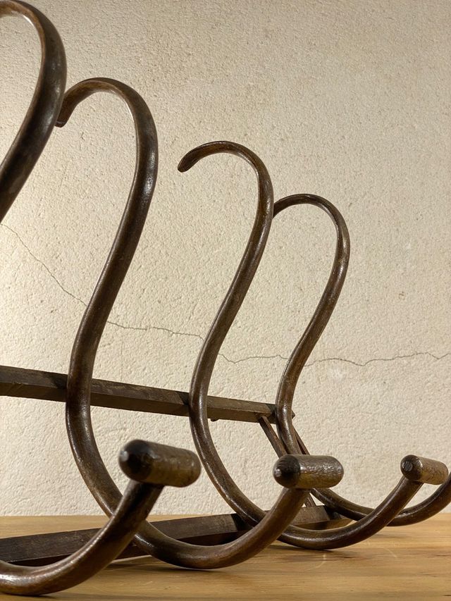 Perchero estilo Thonet