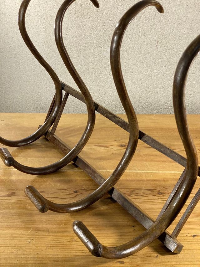 Perchero estilo Thonet