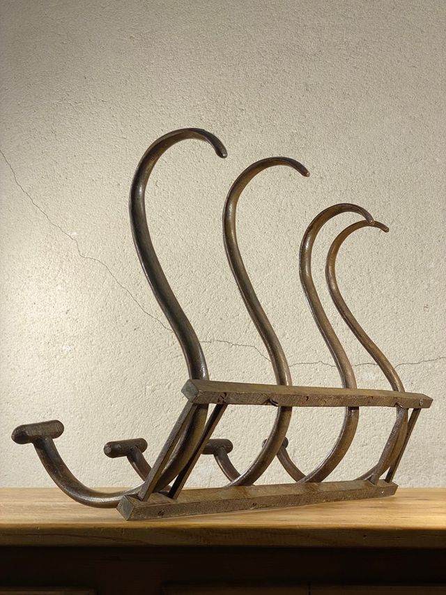 Perchero estilo Thonet