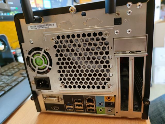 Desktop Shuttle XPC mod. SH67H3 i7-3770