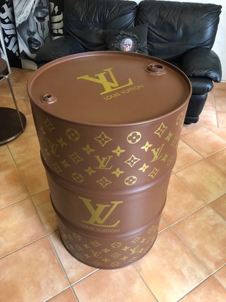 Bidon LV decoracion de segunda mano por 500 EUR en Marbella en WALLAPOP