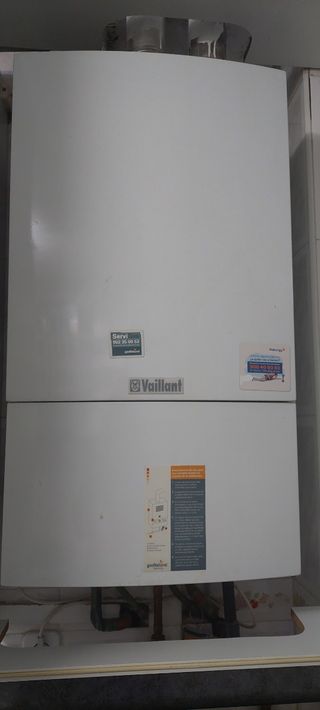 Puerta Caldera Vaillant