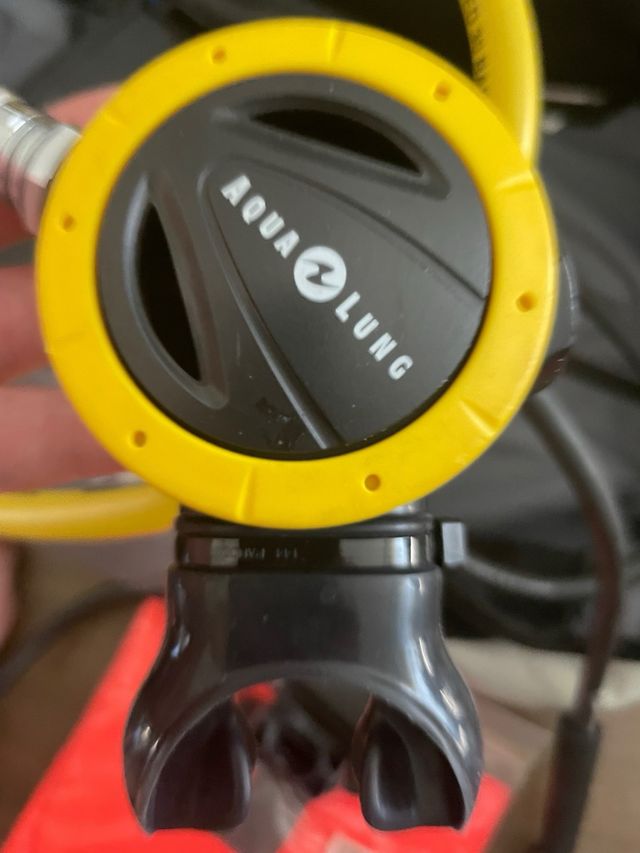 Regulador buceo LEGEND