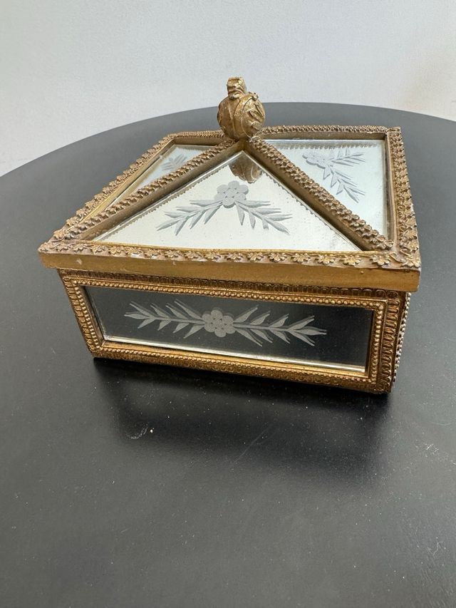 Caja para guardar cosas