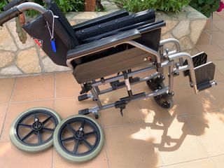 Silla de ruedas plegable rueda pequeña