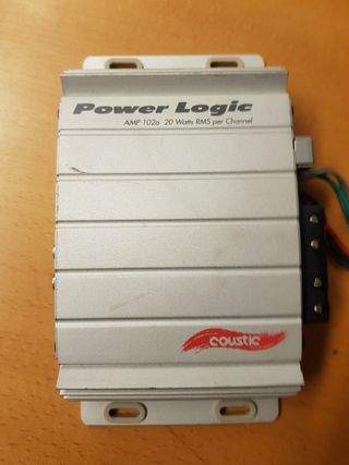 Coustic Amplificatore per autoradio 