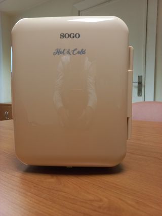 Mini nevera portátil refrigeración y cal