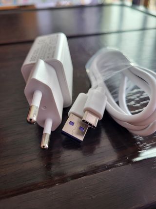 Caricatore cellulare o tablet