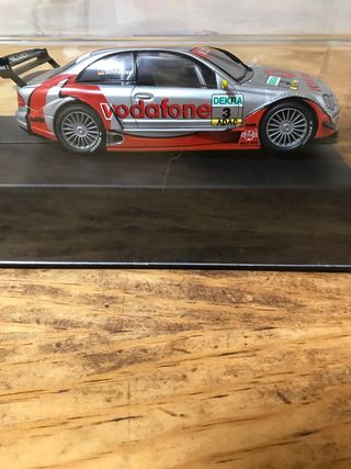 Coche de scalextric mercedes