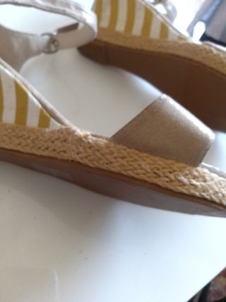 Sandalias cuña mujer nuevos 