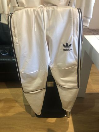 Pantalón chándal adidas