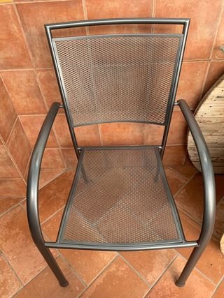 Dos sillones terraza   con cojines y  respaldo