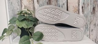 Converse botín negro