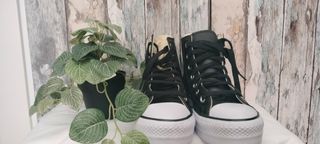 Converse botín negro