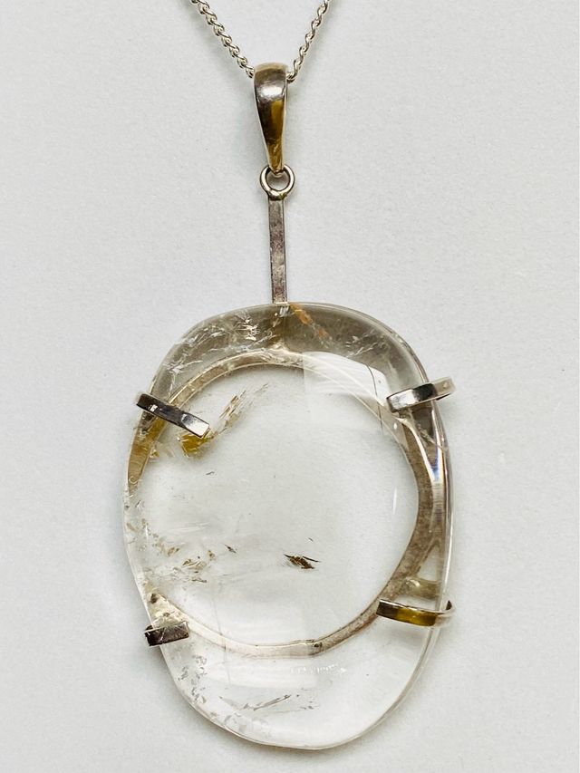 Colgante de cuarzo incoloro + cadena plata ley 925