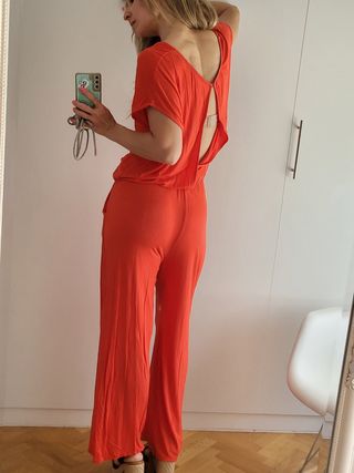 Mono rojo Talla M