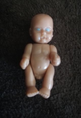 Susy embarazada tipo Barbie