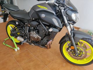YAMAHA MT 07 2018