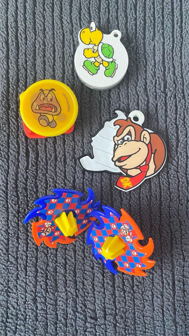 LOTE NINTENDO KINDER JOY