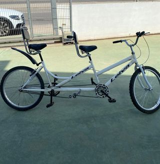 Bicicleta tandem